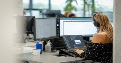 Guida passo passo: Passare da un ERP monolitico a uno modulare nell'industria della lavorazione del vetro