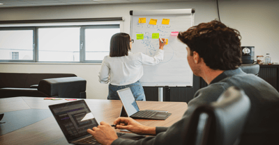 Come misurare il ROI di StarterPro: Una guida completa per i trasformatori di vetro